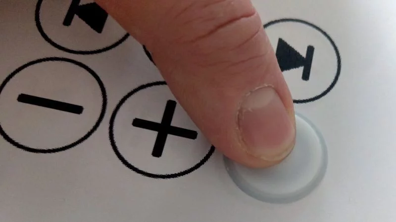 Button Symbol ausschneiden