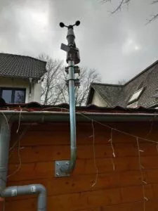 Wetterstation am Mast froggit wunderground
